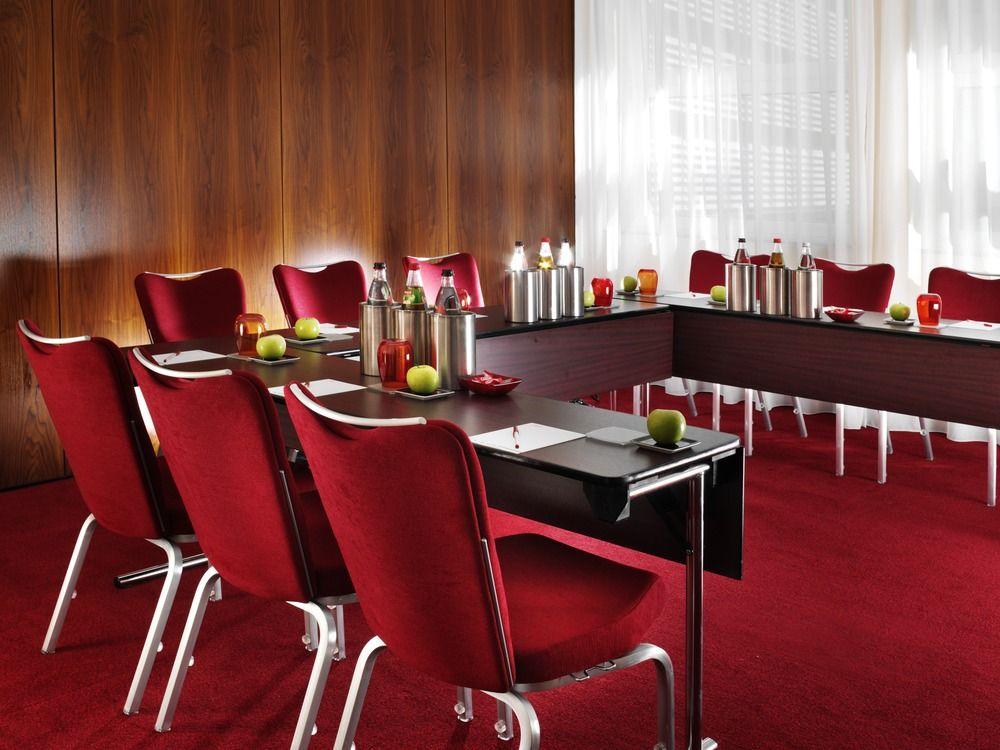 Cologne Marriott Hotel Екстериор снимка Meeting room