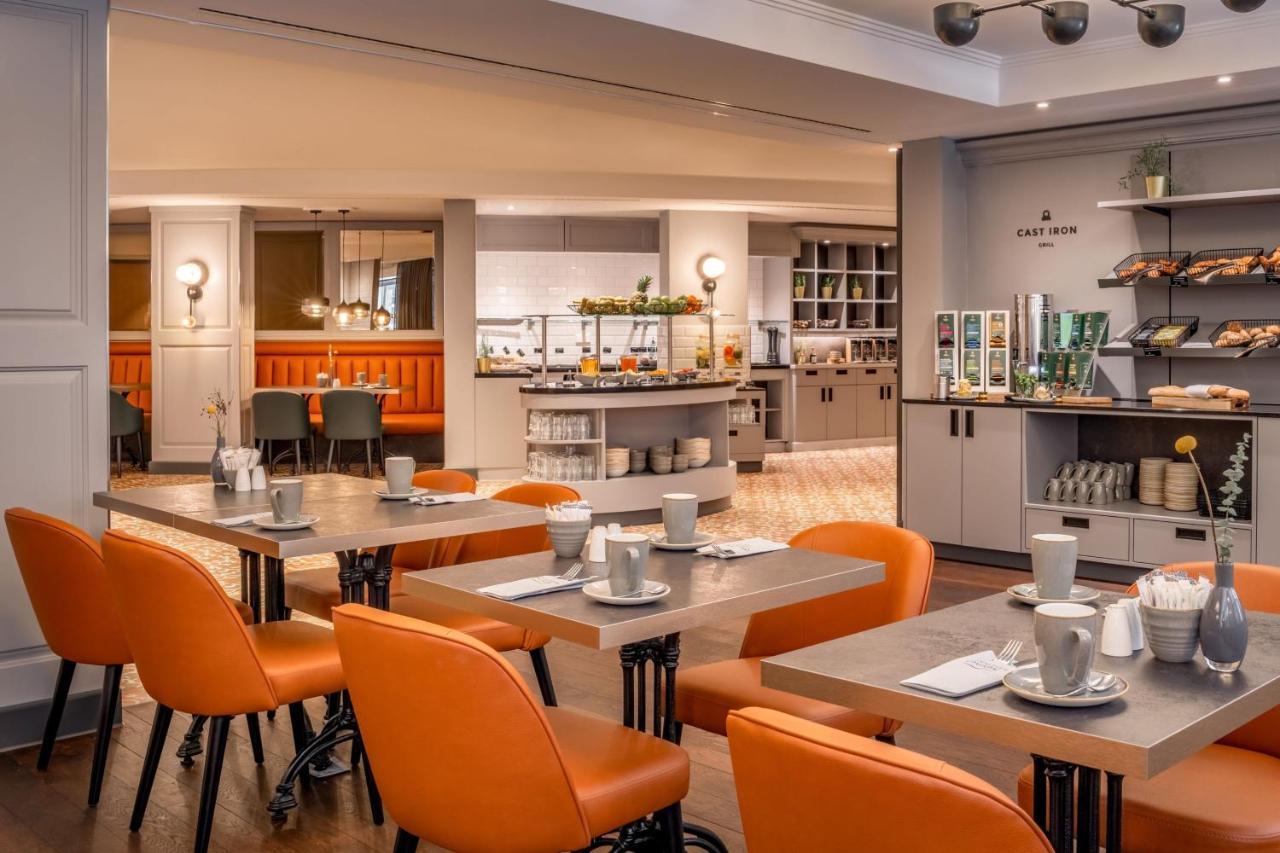 Cologne Marriott Hotel Екстериор снимка The restaurant at the hotel
