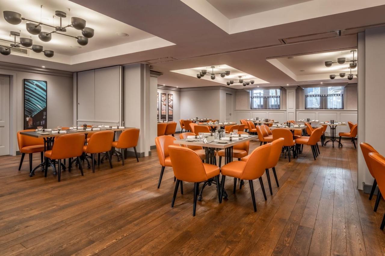 Cologne Marriott Hotel Екстериор снимка The dining room at the restaurant